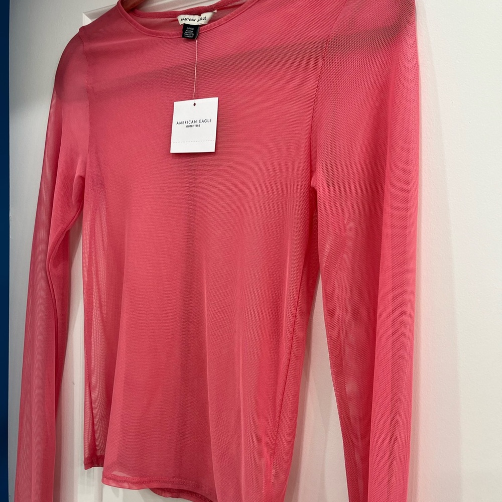 AE Vibrant Pink Mesh Long Sleeve Top